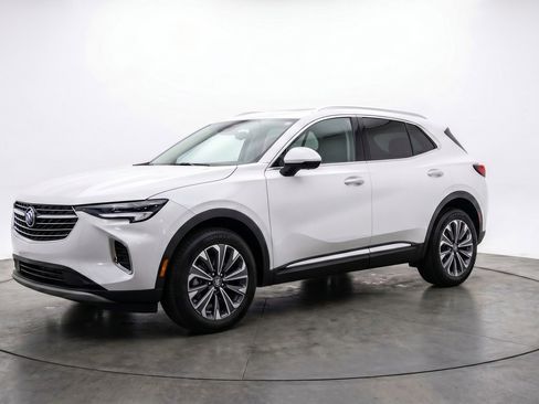 Used 2024 Buick Envision Preferred AWD/4WD image 3