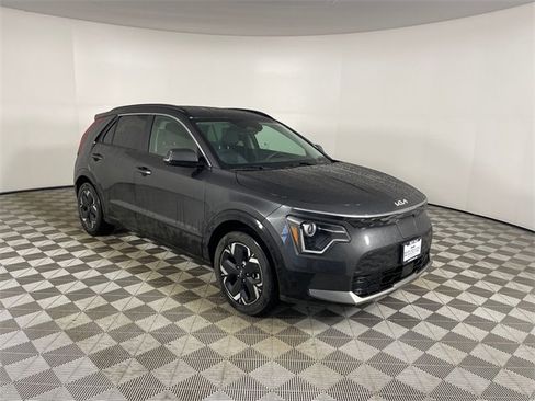 Used 2023 Kia Niro Wind w/ Wind Preserve Package image 16