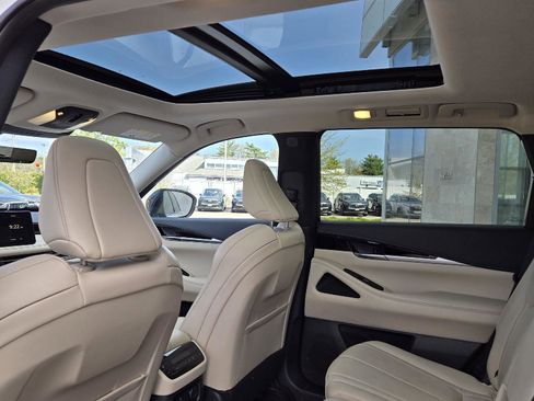 Certified 2023 INFINITI QX60 Pure AWD/4WD image 13