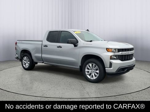 Used 2021 Chevrolet Silverado 1500 Custom image 2