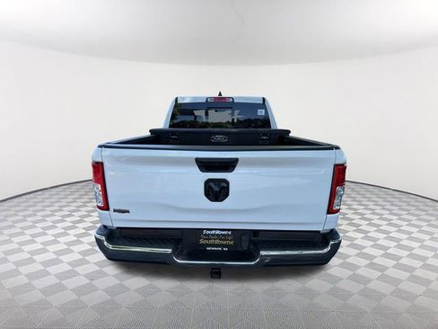 Used 2023 RAM 1500 Big Horn AWD/4WD image 6