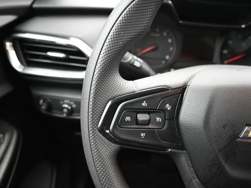 Used 2023 Chevrolet TrailBlazer LT w/ Convenience Package image 14