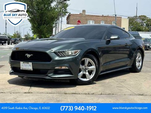 Used 2016 Ford Mustang Coupe RWD image 1