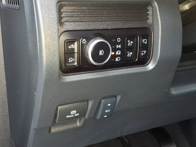Used 2026 Ford F350 Lariat w/ Black Appearance Package AWD/4WD image 23