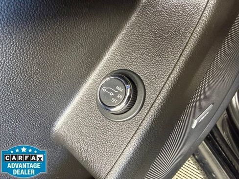 Used 2021 Chevrolet Traverse Premier w/ Redline Edition AWD/4WD image 14