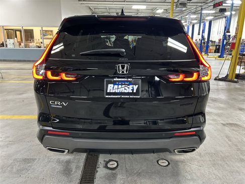 Used 2024 Honda CR-V Sport-L image 7