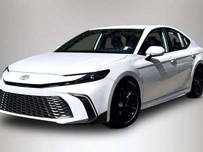 Used 2025 Toyota Camry SE