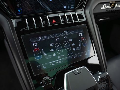 Used 2024 Lamborghini Urus S image 30