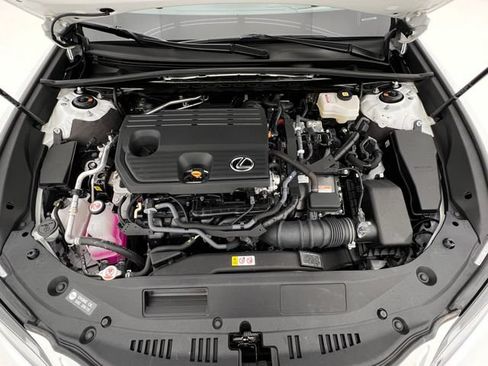 Used 2025 Lexus ES 300h w/ Technology Package FWD image 27
