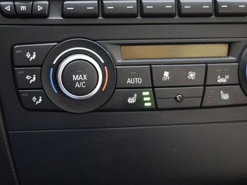 Used 2013 BMW 128i Coupe image 7