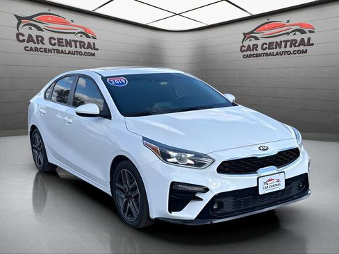 Used 2019 Kia Forte S w/ S Premium Package image 7