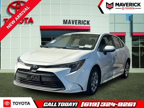 Used 2024 Toyota Corolla LE FWD image 1