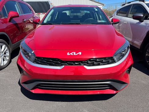 Used 2024 Kia Forte LXS w/ LXS Technology Package image 8