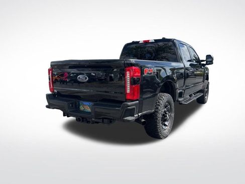 Used 2024 Ford F250 Lariat w/ Lariat Ultimate Package image 5