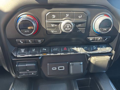 Used 2023 Chevrolet Silverado 3500 High Country w/ Z71 Off-Road Package image 17