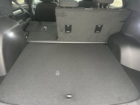 New 2025 GMC Terrain Elevation image 16