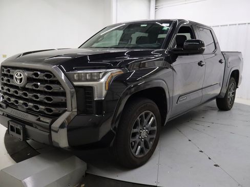 Used 2023 Toyota Tundra Platinum image 8