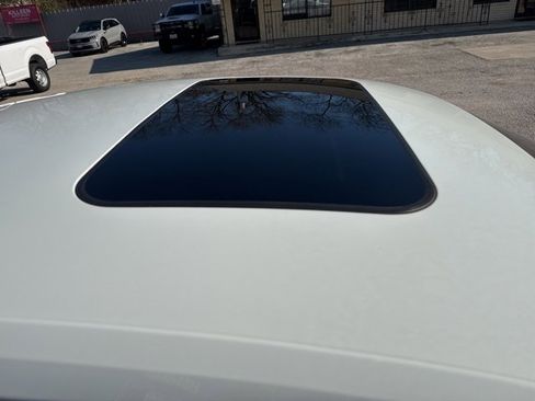 Used 2017 Volkswagen Passat 1.8T SE image 14