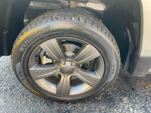 Used 2015 Jeep Patriot High Altitude AWD/4WD image 15