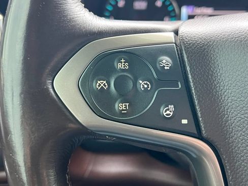 Used 2017 Chevrolet Silverado 1500 High Country AWD/4WD image 32