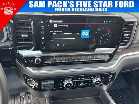 Used 2026 GMC Sierra 1500 SLT AWD/4WD image 25