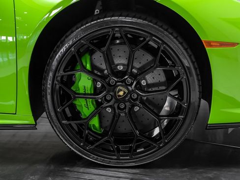 Used 2024 Lamborghini Huracan EVO AWD/4WD image 50