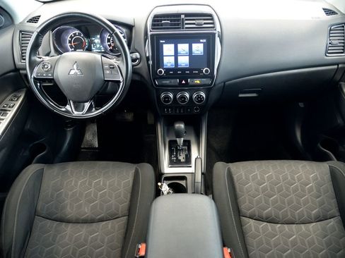 Used 2020 Mitsubishi Outlander Sport SE image 17