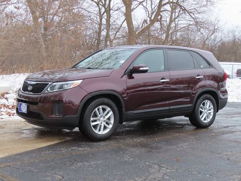 Used 2014 Kia Sorento LX image 24