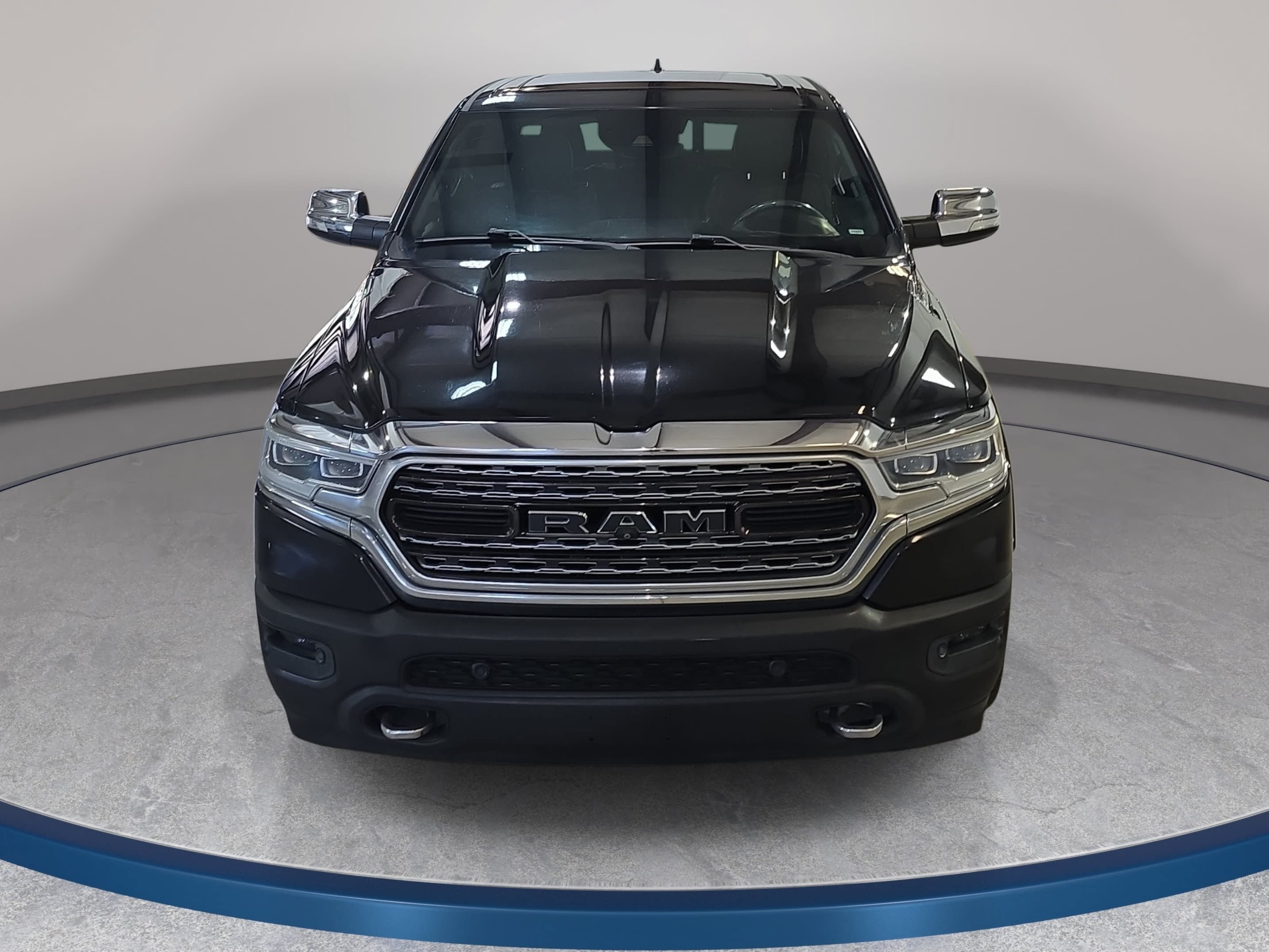 Used 2019 RAM 1500 Limited AWD/4WD image 3