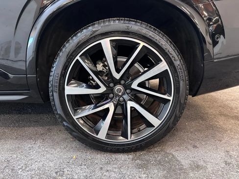 Used 2019 Volvo XC90 T6 Momentum w/ Advanced Package AWD/4WD image 7