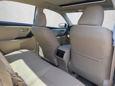 Used 2016 Toyota Camry XLE w/ Advanced Technology Package FWD image 24
