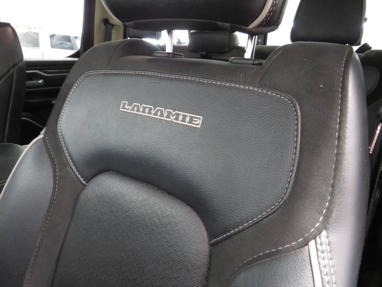 Used 2020 RAM 1500 Laramie AWD/4WD image 15