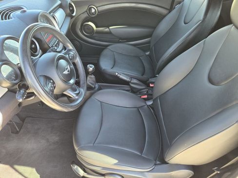 Used 2015 MINI Cooper Convertible image 11