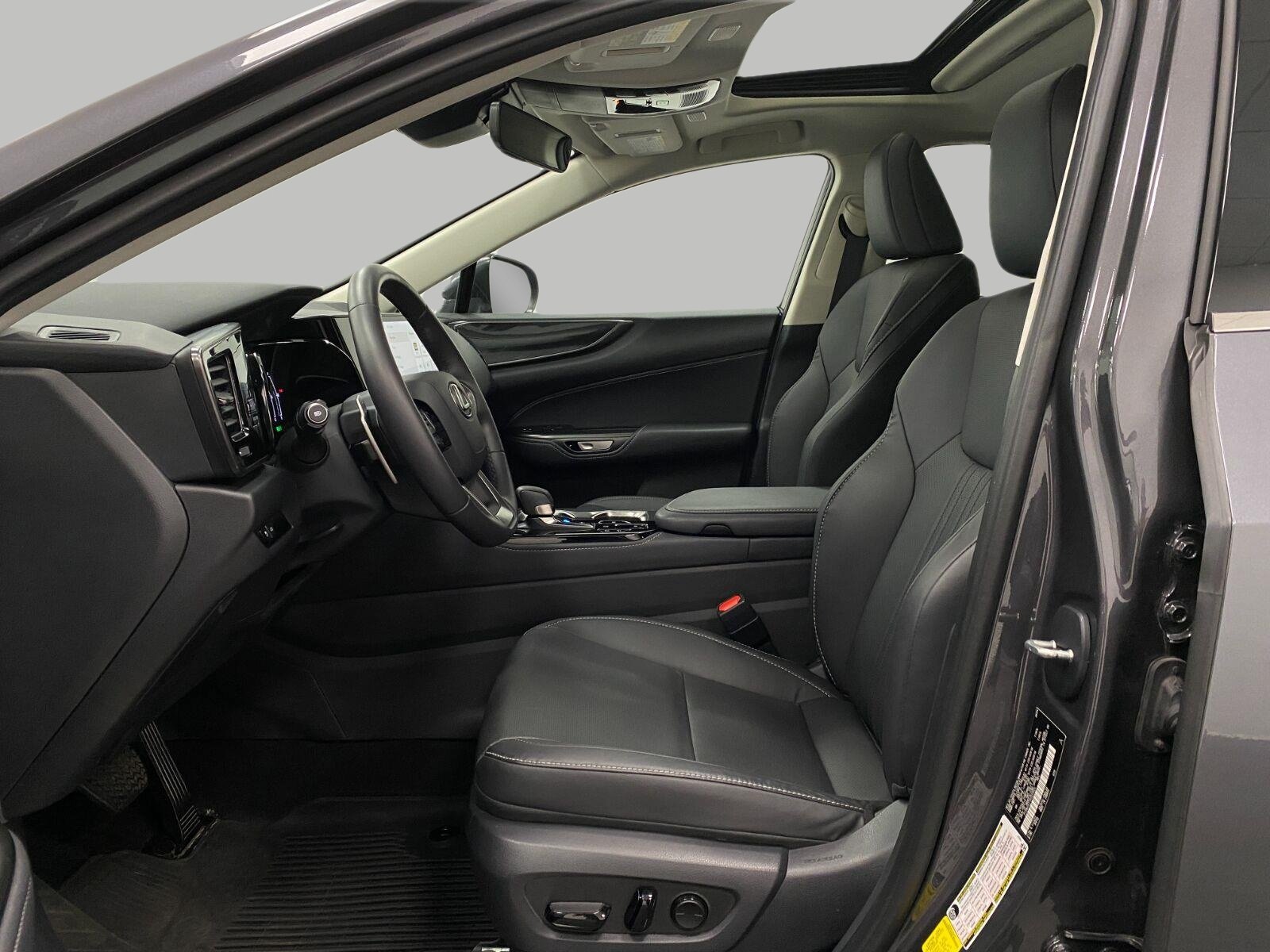 Certified 2025 Lexus NX 350h AWD w/ Accessory Package (2T) image 28
