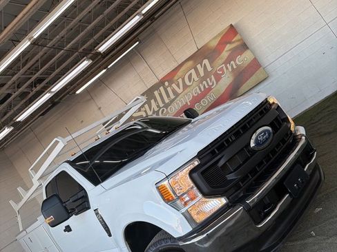 Used 2022 Ford F350 XL w/ Power Equipment Group image 16