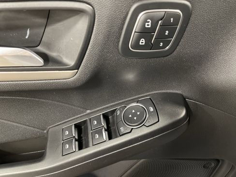 Used 2022 Ford Escape SEL w/ Technology Package image 8