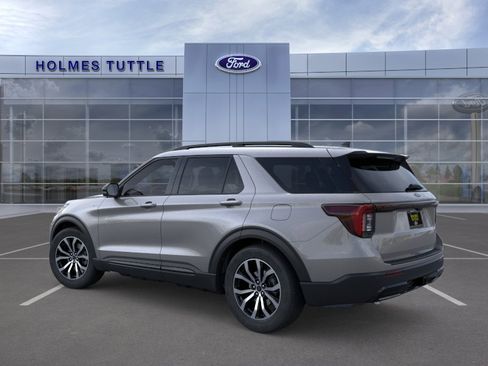 New 2026 Ford Explorer ST-Line RWD image 4