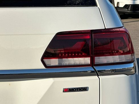 Used 2022 Volkswagen Atlas SE image 51