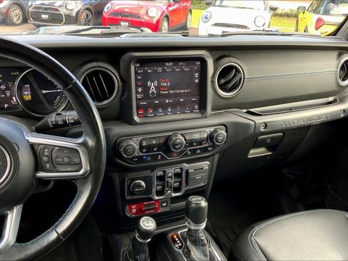 Used 2021 Jeep Wrangler Unlimited Rubicon 4xe w/ Dual Top Group image 6