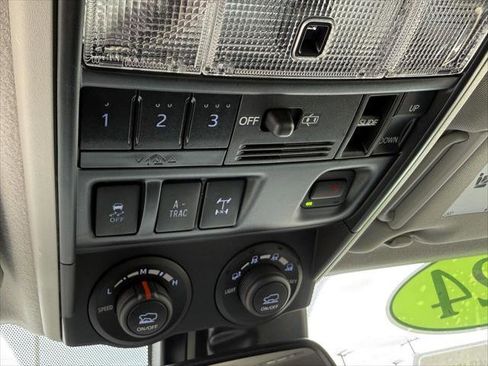 Certified 2024 Toyota 4Runner TRD Off-Road Premium w/ Off Road Premium Plus Package AWD/4WD image 23