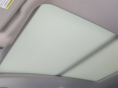 New 2025 Volkswagen Atlas SEL Premium R-Line image 16