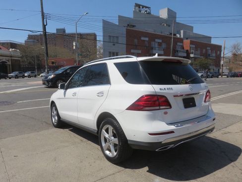 Used 2018 Mercedes-Benz GLE 350 4MATIC image 5