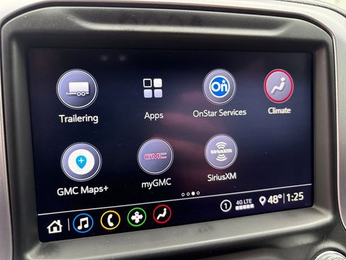 Used 2020 GMC Sierra 1500 SLT w/ SLT Premium Package image 27