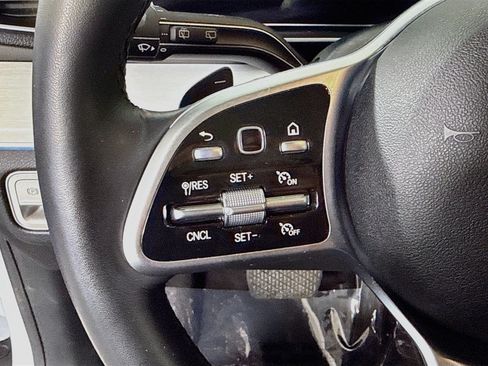 Used 2022 Mercedes-Benz GLE 350 w/ Premium Package image 14