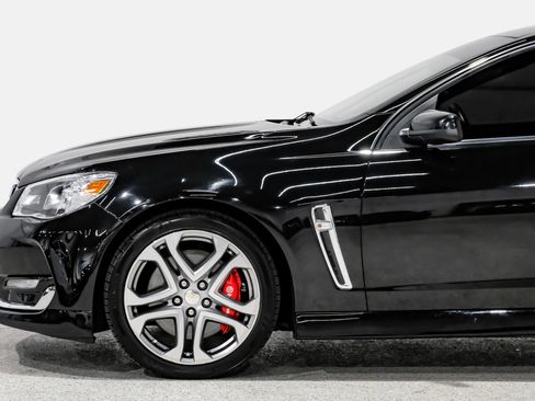 Used 2017 Chevrolet SS image 20
