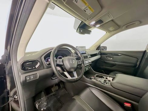 Used 2023 Honda Pilot EX-L image 19