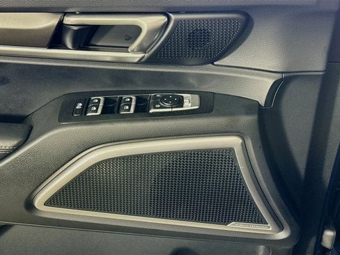Certified 2024 Kia Telluride S AWD/4WD image 19