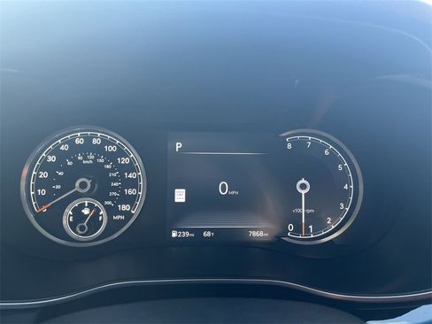 Used 2025 Genesis G70 3.3T Advanced w/ Sport Prestige Package image 10