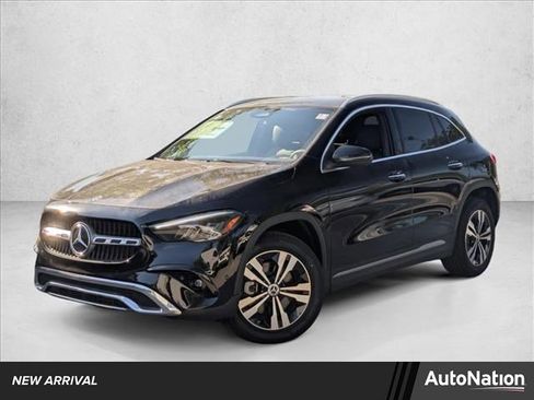 Used 2025 Mercedes-Benz GLA 250 image 1