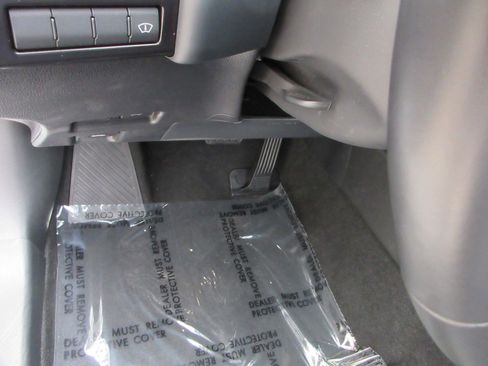 Used 2025 Lexus UX 300h AWD image 30